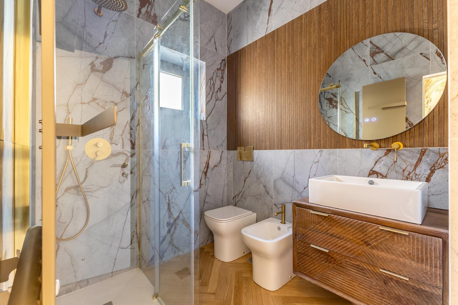 Bagno Luxury Materico · panoramica principale